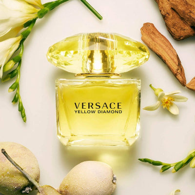 Yellow Diamond Versace 1.1